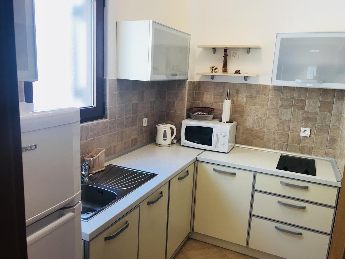 Apartments Sneza Рисан Экстерьер фото